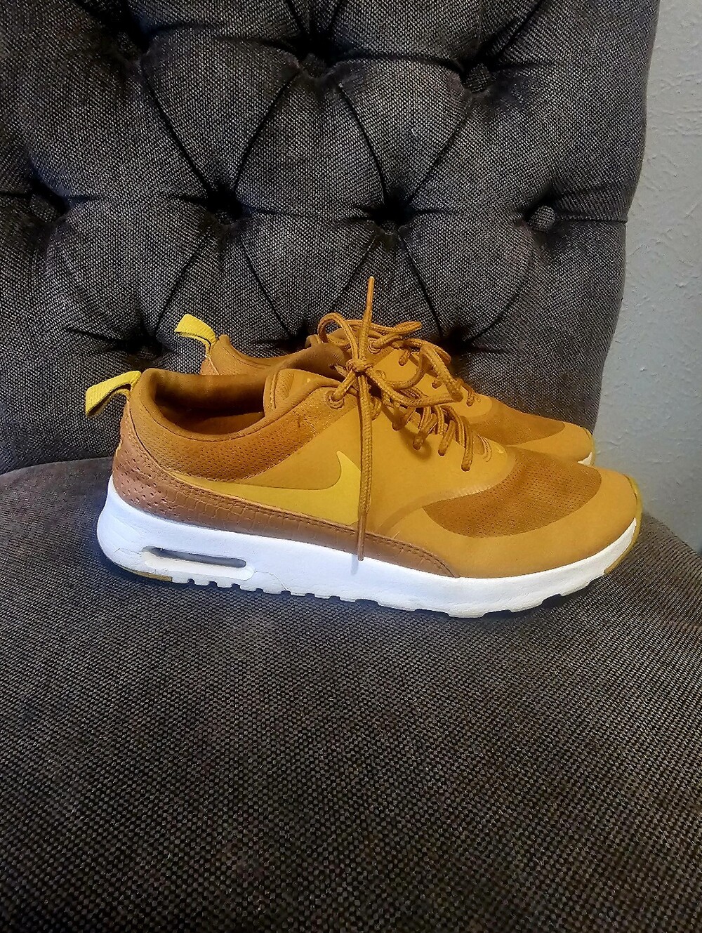 Nike Men’s Mustard Yellow Casual Sneakers